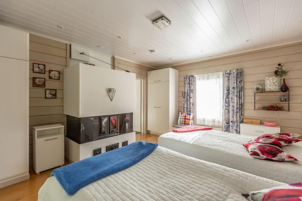 Majestic 3 Bedroom With Sauna Вилла Рованиеми